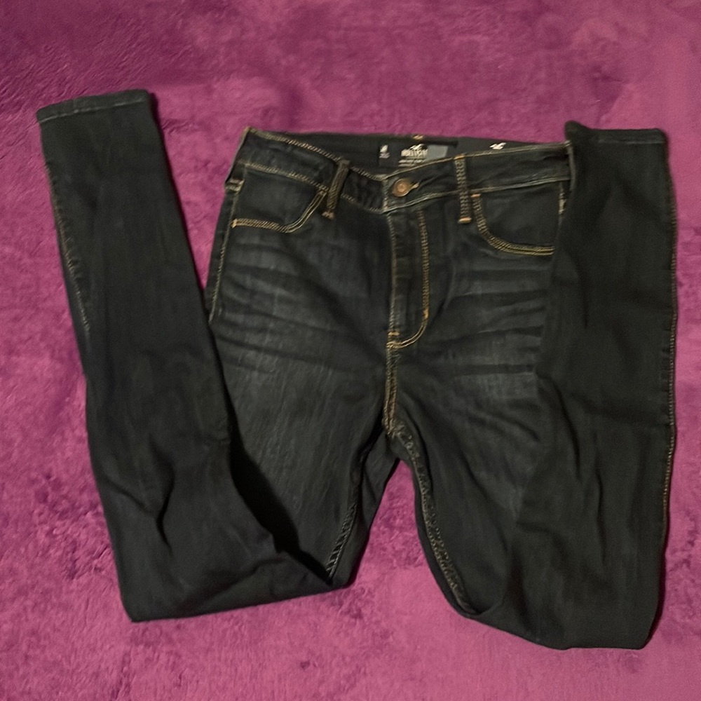 Ripped Hollister Jean legging jeans